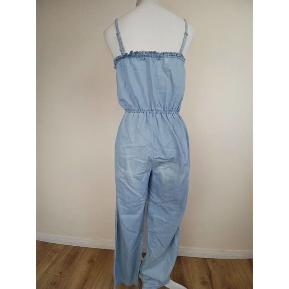 Denim Romper Floral Embroidery - Picture 3 of 9